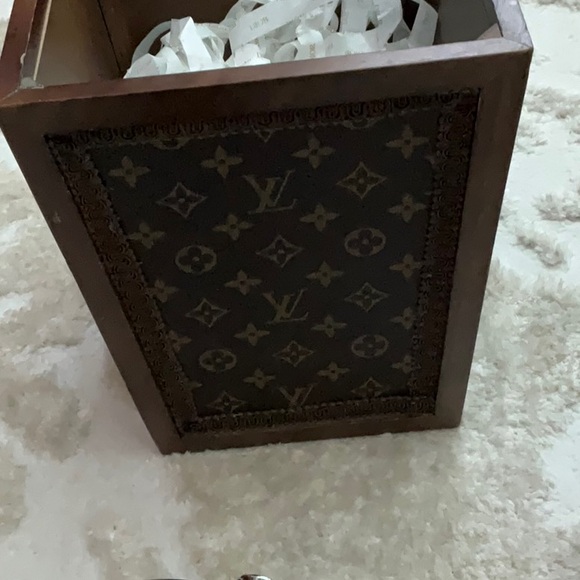 H by Halston Brown Bath Accessories Set for Elegant Decor - Picture 8 of 12